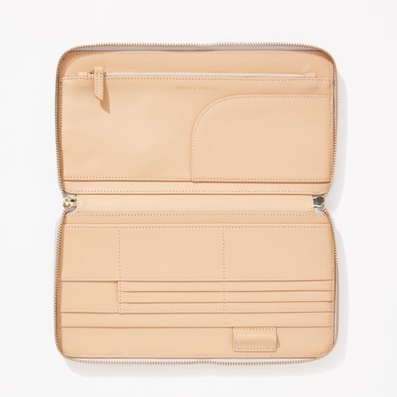 Neely and Chloe Travel Wallet (New) - Picture 3 of 8